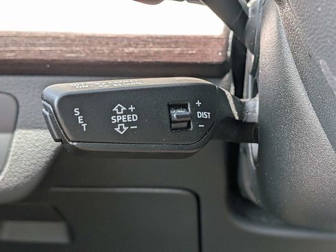 Used 2024 Audi Q5 2.0T Premium Plus AWD/4WD image 63