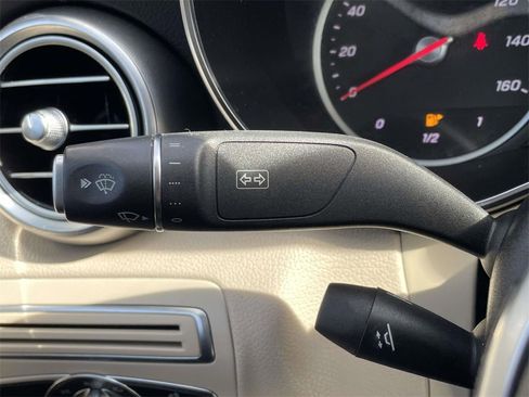 Used 2019 Mercedes-Benz C 300 Sedan image 25