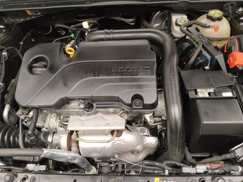Used 2020 Chevrolet Malibu LS w/ LPO, Convenience Package 1 FWD image 30