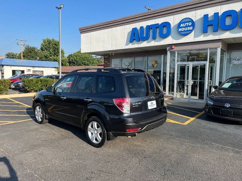 Used 2010 Subaru Forester 2.5X Premium w/ Popular Equipment Group 7B AWD/4WD image 11