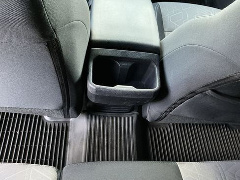 Certified 2023 Toyota Tacoma TRD Off-Road image 28