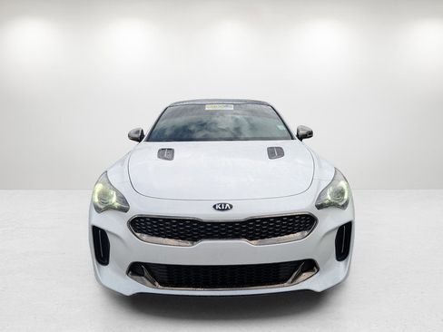 Used 2020 Kia Stinger GT-Line w/ Sun & Sound Package image 2