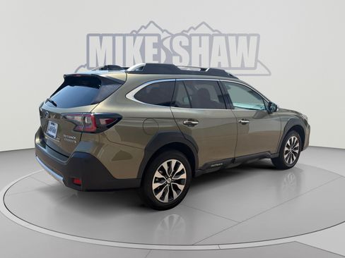 Used 2024 Subaru Outback Touring XT AWD/4WD image 5
