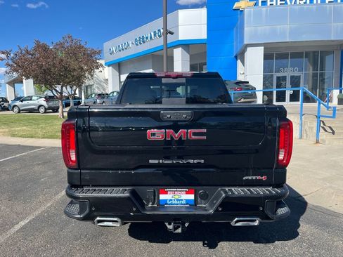 Used 2025 GMC Sierra 1500 AT4 w/ AT4 Premium Package image 5