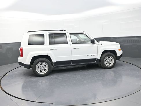 Used 2015 Jeep Patriot Sport w/ Power Value Group image 10