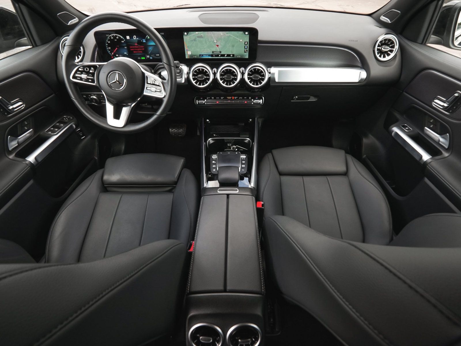 Used 2023 Mercedes-Benz EQB 300 4MATIC w/ Pinnacle Package image 43