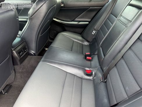 Used 2023 Lexus IS 350 F Sport RWD image 27