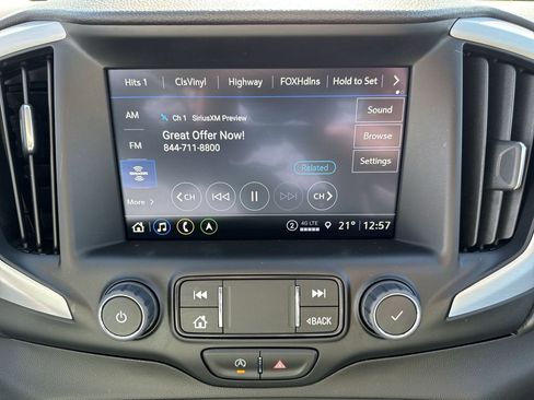 Certified 2023 GMC Terrain SLE w/ Driver Convenience Package image 13