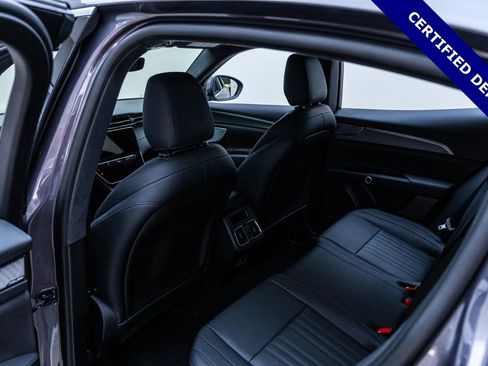 Certified 2024 Maserati Grecale GT AWD/4WD image 23