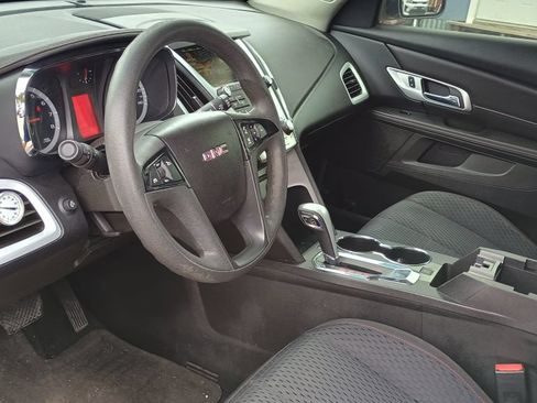 Used 2012 GMC Terrain SLE FWD image 17