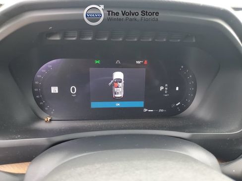 Certified 2023 Volvo XC90 B6 Core w/ Protection Package Premier AWD/4WD image 20