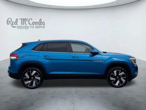 Used 2024 Volkswagen Atlas Cross Sport SE FWD image 6