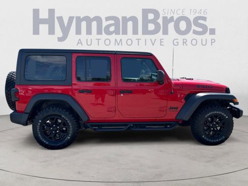 Used 2021 Jeep Wrangler Unlimited Sport image 2