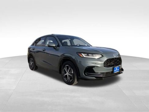 Used 2023 Honda HR-V EX-L image 3