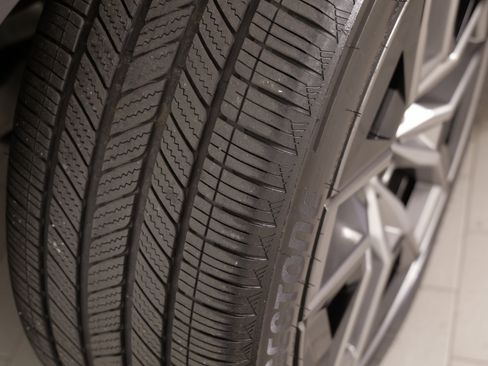 Used 2026 BMW 530i xDrive w/ Premium Package image 63