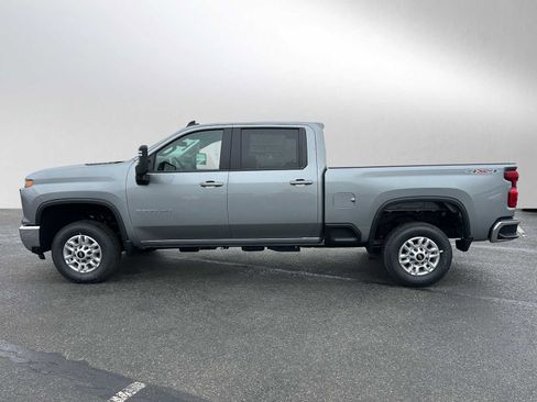New 2026 Chevrolet Silverado 2500 LT w/ Safety Package AWD/4WD image 6