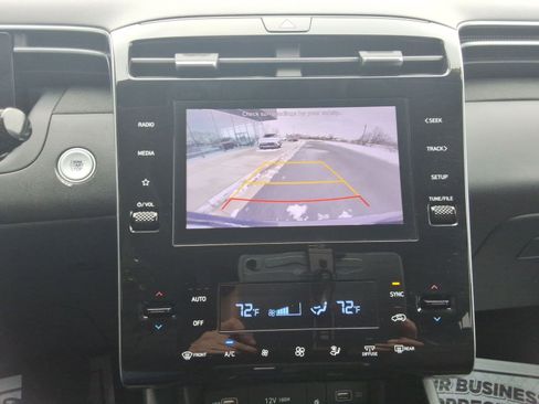 Used 2022 Hyundai Tucson SEL w/ Convenience + Premium Package image 17