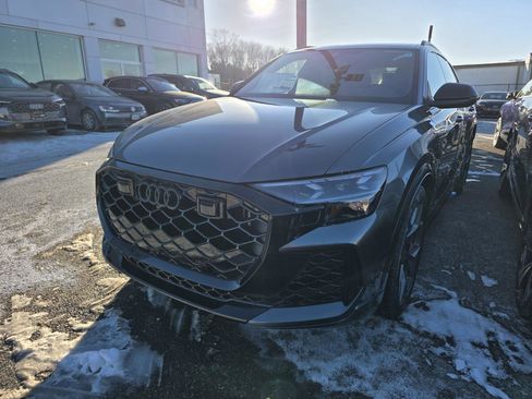 New 2026 Audi RS Q8 performance image 2