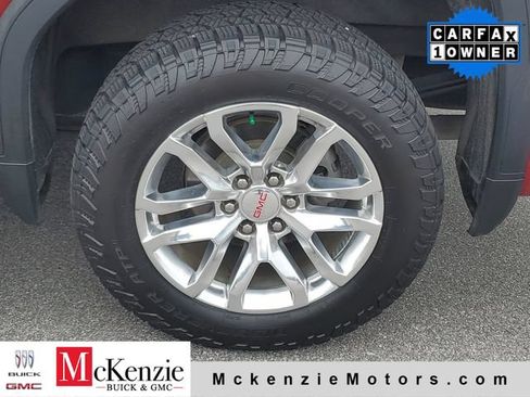 Used 2021 GMC Sierra 1500 SLT w/ SLT Premium Plus Package AWD/4WD image 31