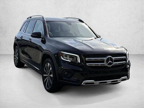 Used 2023 Mercedes-Benz GLB 250 image 23