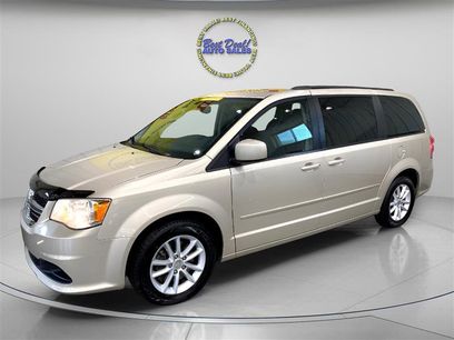 Used 2014 Dodge Grand Caravan SXT w/ UConnect Hands-Free Group