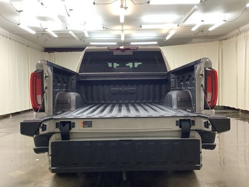 New 2026 GMC Sierra 1500 AT4X w/ AT4X AEV Edition image 13