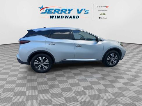 Used 2023 Nissan Murano S image 9