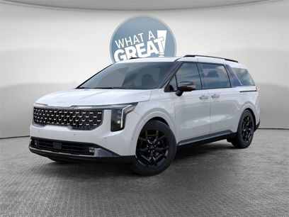 New 2026 Kia Carnival SX w/ SX Dark Edition Package
