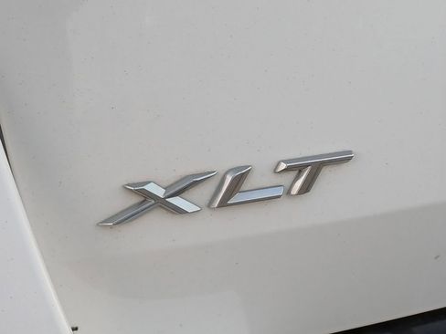 Used 2020 Ford Explorer XLT w/ Equipment Group 202A image 21