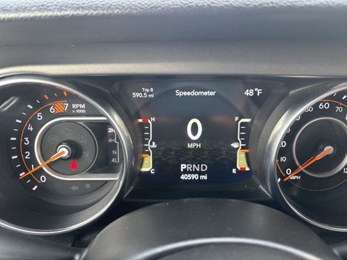 Used 2022 Jeep Wrangler Unlimited Sport w/ Sun And Sound Package image 34