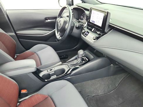 Used 2023 Toyota Corolla SE FWD image 33