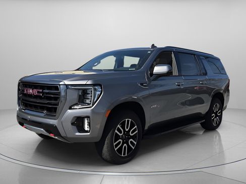 Used 2021 GMC Yukon XL AT4 w/ Rear Media and Nav Package image 2