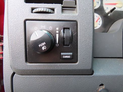 Used 2006 Dodge Ram 2500 Truck Laramie AWD/4WD image 18