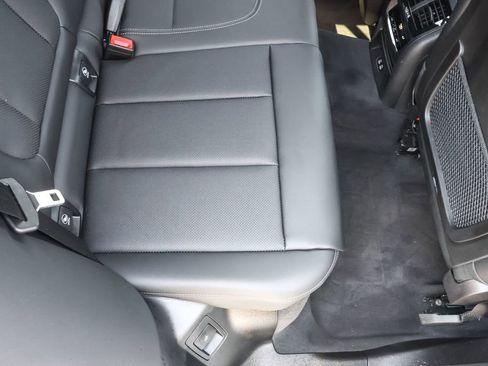 Used 2023 BMW X3 xDrive30i w/ Premium Package image 35