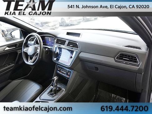 Used 2023 Volkswagen Tiguan SE R-Line FWD image 10