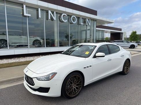 Used 2019 Maserati Ghibli RWD image 1