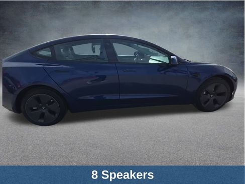 Used 2023 Tesla Model 3 Standard Range image 5