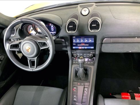 Certified 2024 Porsche 718 Cayman GT4 RS RWD image 12