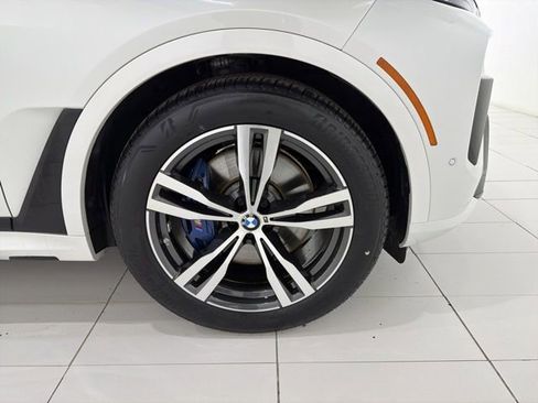 Certified 2023 BMW X7 xDrive40i w/ M Sport Package image 49
