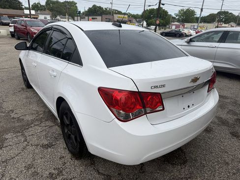 Used 2015 Chevrolet Cruze LT FWD image 4
