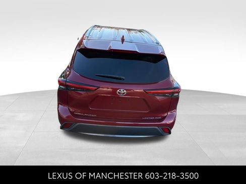 Used 2021 Toyota Highlander Limited image 5