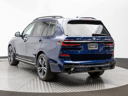 Used 2023 BMW X7 xDrive40i w/ Executive Package image 4