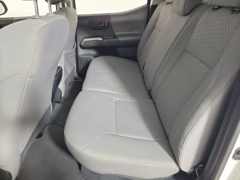 Used 2023 Toyota Tacoma SR5 RWD image 12
