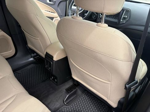 Used 2018 Jeep Compass Sport w/ Tech Group AWD/4WD image 50