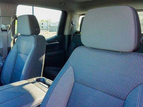 New 2026 GMC Sierra 1500 Elevation image 15