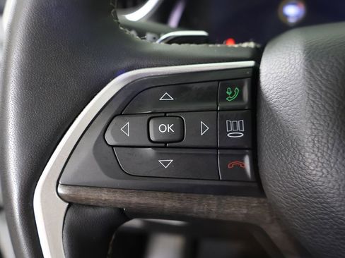 Used 2023 Jeep Grand Cherokee Limited w/ Black Appearance Package image 45