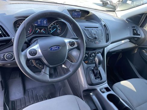 Used 2015 Ford Escape SE image 10