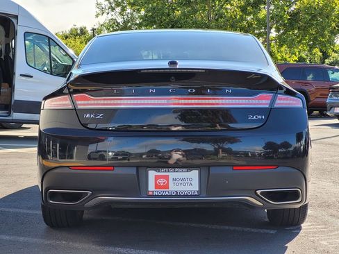 Used 2020 Lincoln MKZ Hybrid w/ Convenience Package FWD image 7