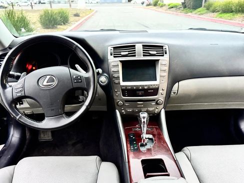 Used 2008 Lexus IS 350 image 9