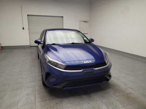 Used 2022 Kia Forte LXS FWD image 14